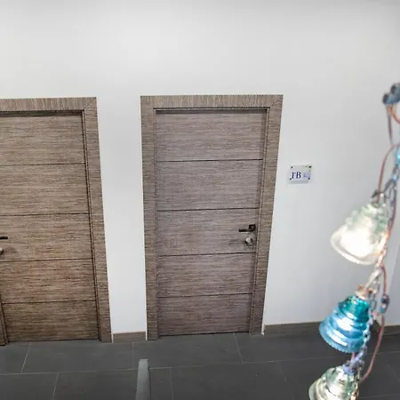 Molucano Apartment
