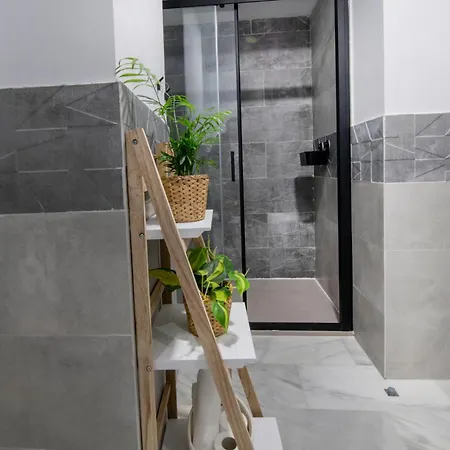 Molucano Apartment *