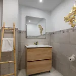 Molucano Apartment *